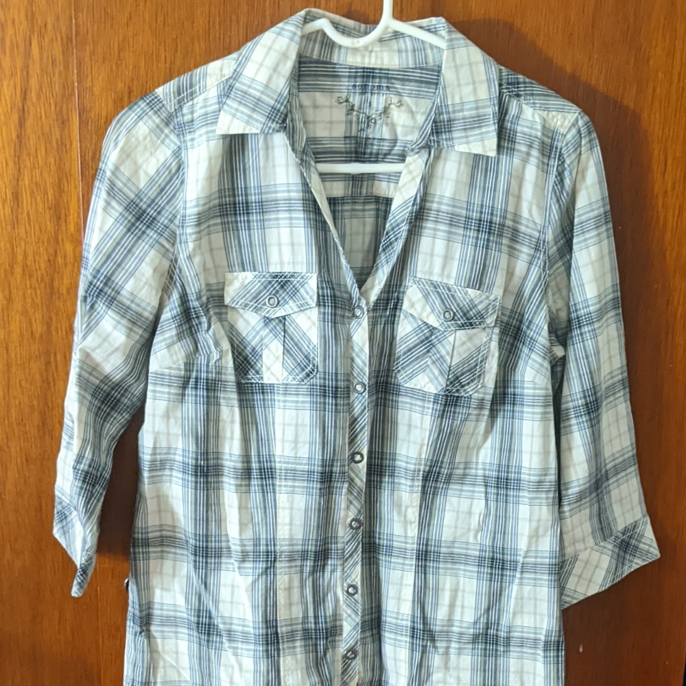 Sonoma plaid shirt with convertible sleeves
